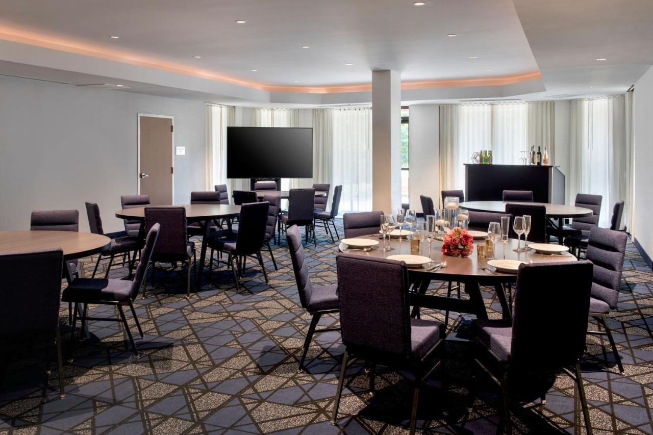 Courtyard Philadelphia Plymouth Meeting Hotel Екстериор снимка